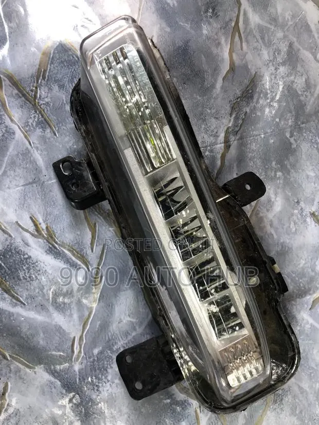 Ford Explorer 2020, 2021 2022, 2023, 2024 FogLight Pair | Foreign Used · Photo 1