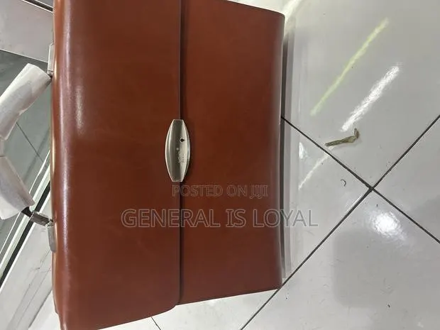 Montblanc Brown Leather Briefcase · Photo 1