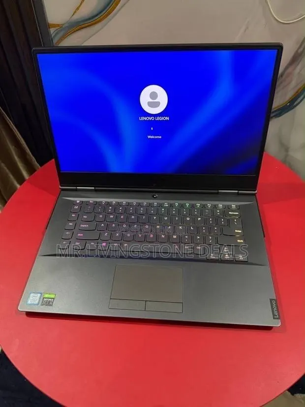 Laptop Lenovo Legion 9 16GB Intel Core i7 SSD 512GB · Photo 1