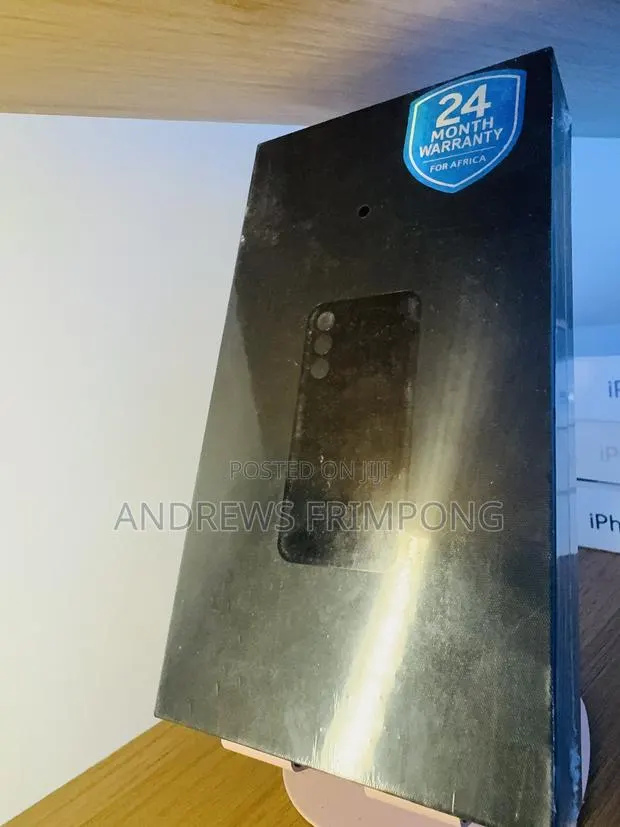 New Samsung Galaxy S23 128 GB Green · Photo 1