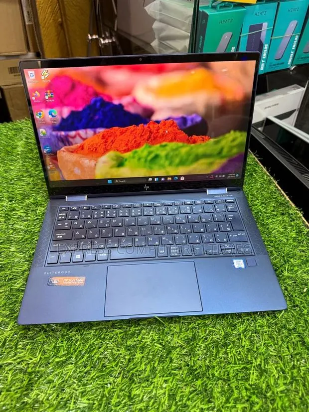 Laptop HP Dragonfly G2 8GB Intel Core I5 SSD 256GB · Photo 1