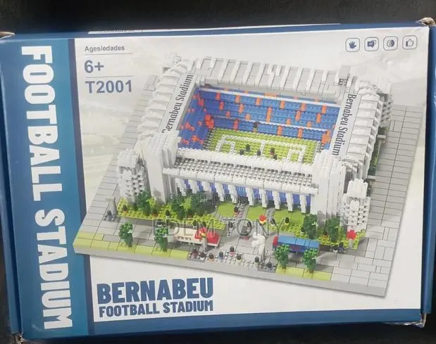 Santiago Bernabéu Stadium Miniature Building Block Set for Real Madrid · Photo 1