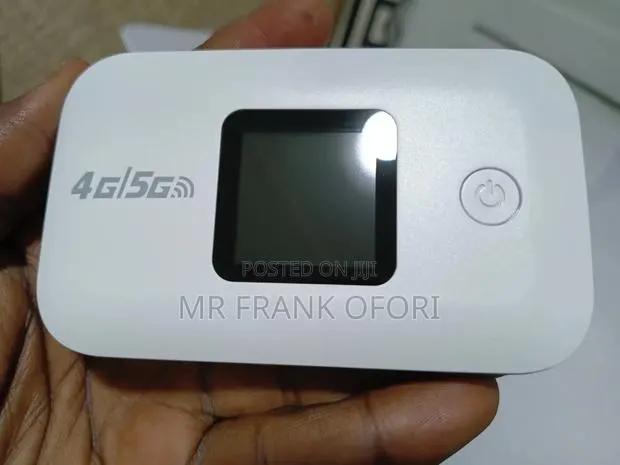 Universal 4g/5g Porket Wifi · Photo 1
