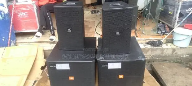 JBL Bass and (12 Inches Mid) · Photo 1