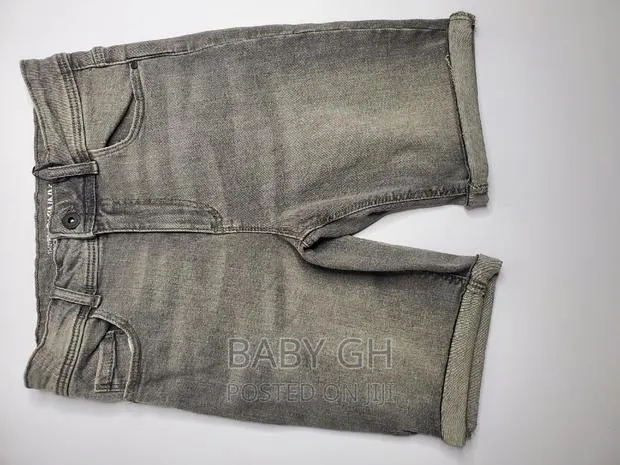 Adjustable Waist Shorts for Boys · Photo 1