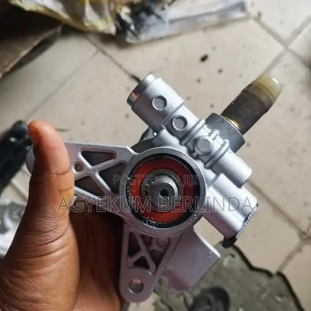 Honda Pilot 2004 V6 Power Steering Motor · Photo 1