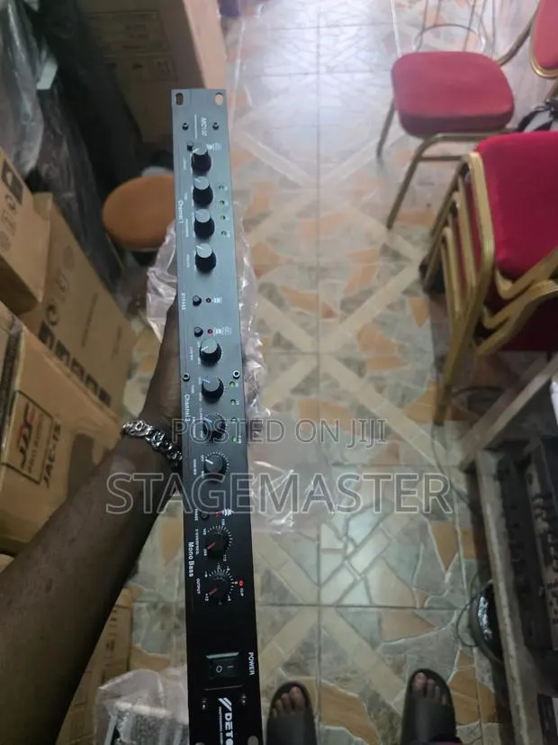 Deton Bass Exciter · Photo 1