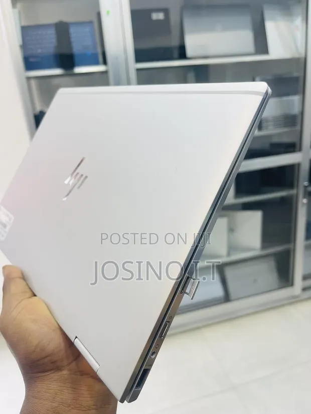 Laptop HP EliteBook x360 1030 G4 16GB Intel Core i5 SSD 256GB · Photo 1