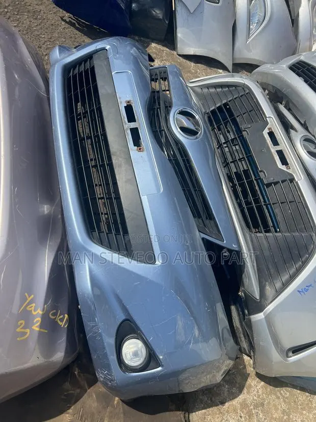 Toyota Yaris Front Bumper Home Use 201-14 · Photo 1