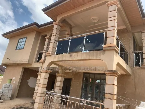 Sunrise Stainless Steel and Glass Balustrade · Photo 1
