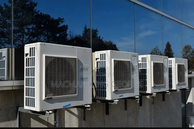 Low Cost Aircondition Instalation and Servicing · Photo 1