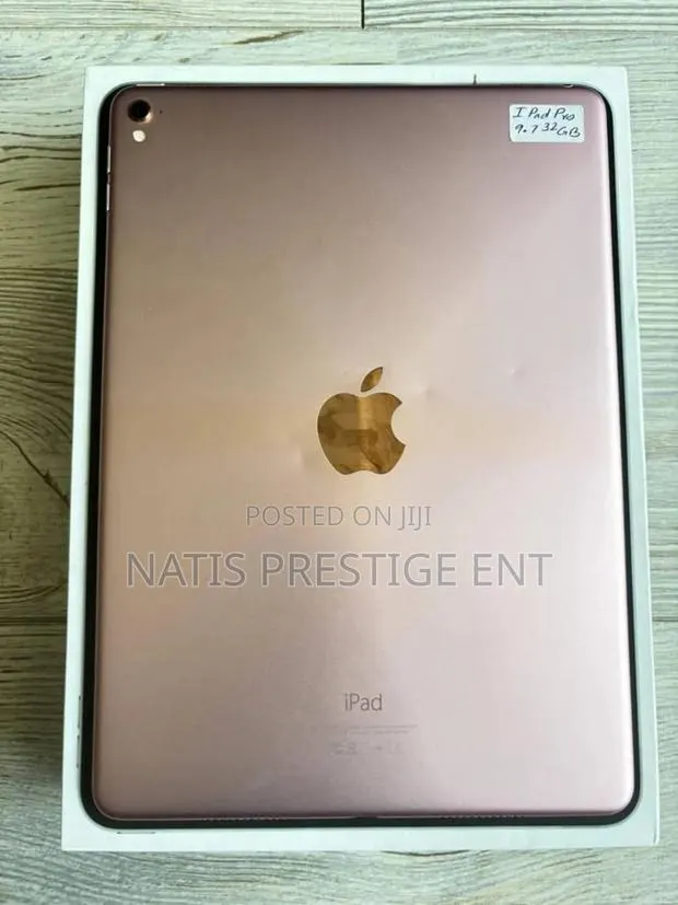 Apple iPad Pro 128 GB Silver · Photo 1