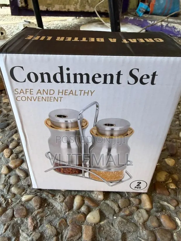 Drumstone 2-Piece Salt and Pepper Shaker Set · Photo 1
