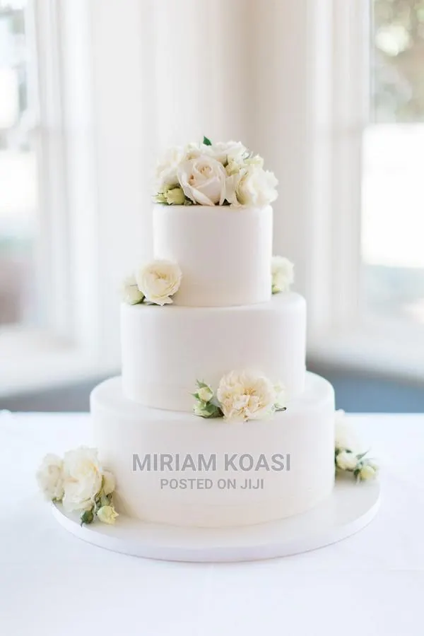 Wedding Cake: 3 Layers