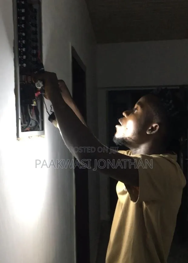 Call Electrician for All Your Electrical Problems · Photo 1