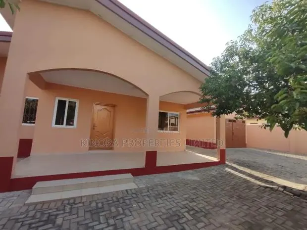 3bdrm Bungalow in Regimanuel Gray, Adenta for rent · Photo 1