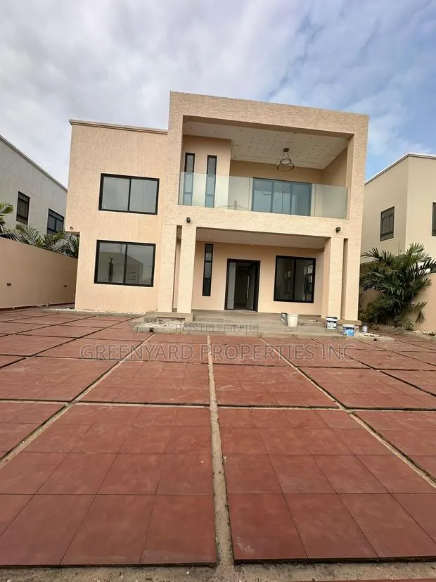 5bdrm House in Hills, East Legon for sale · Photo 1