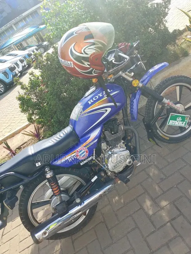New Royal RY150 2026 Blue · Photo 1