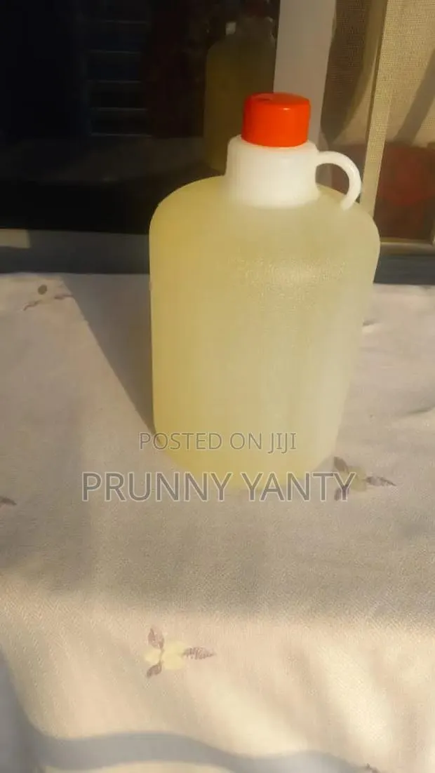 Coconut Oil · Photo 1