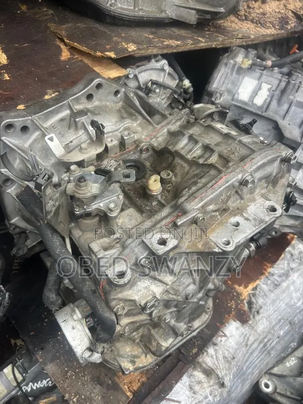 2008-2010 Toyota Vitz Automatic Gear Box 8 Pins · Photo 1