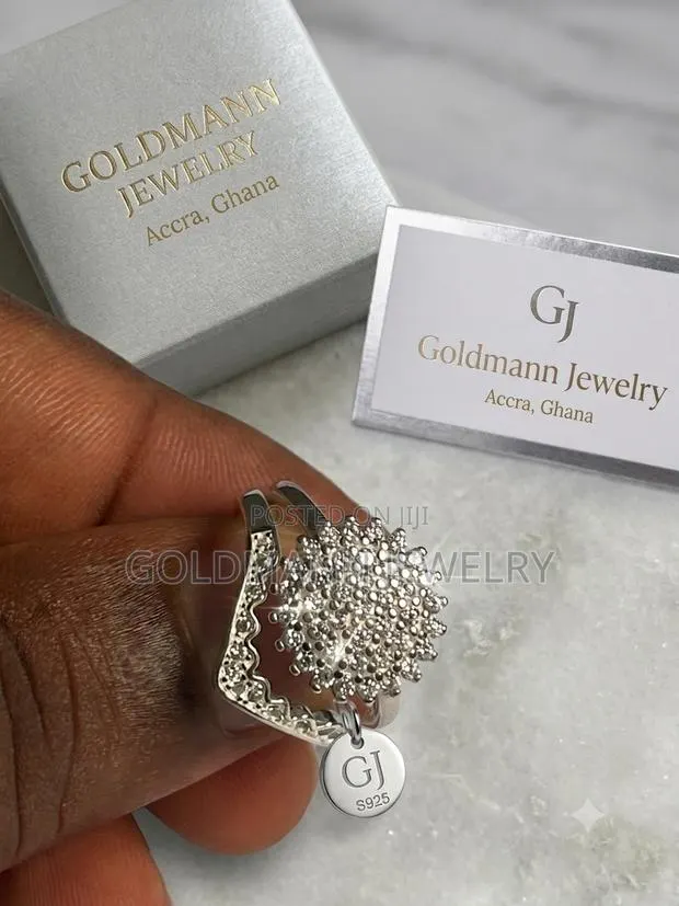 Radiant S925 Silver Sunburst Stacking Ring Set – Size 8 · Photo 1
