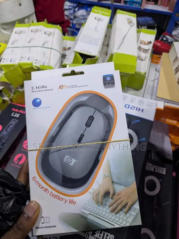 HP 2.4GHz Wireless Mouse · Photo 1