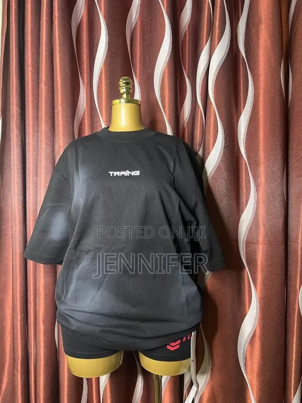 Cotton T-Shirt · Photo 1