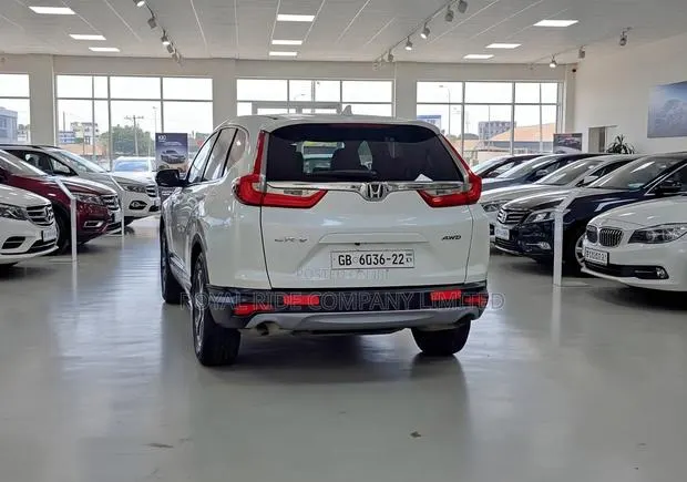 Rent a Car - Honda Cr-v 2022 Ex Full Option · Photo 4