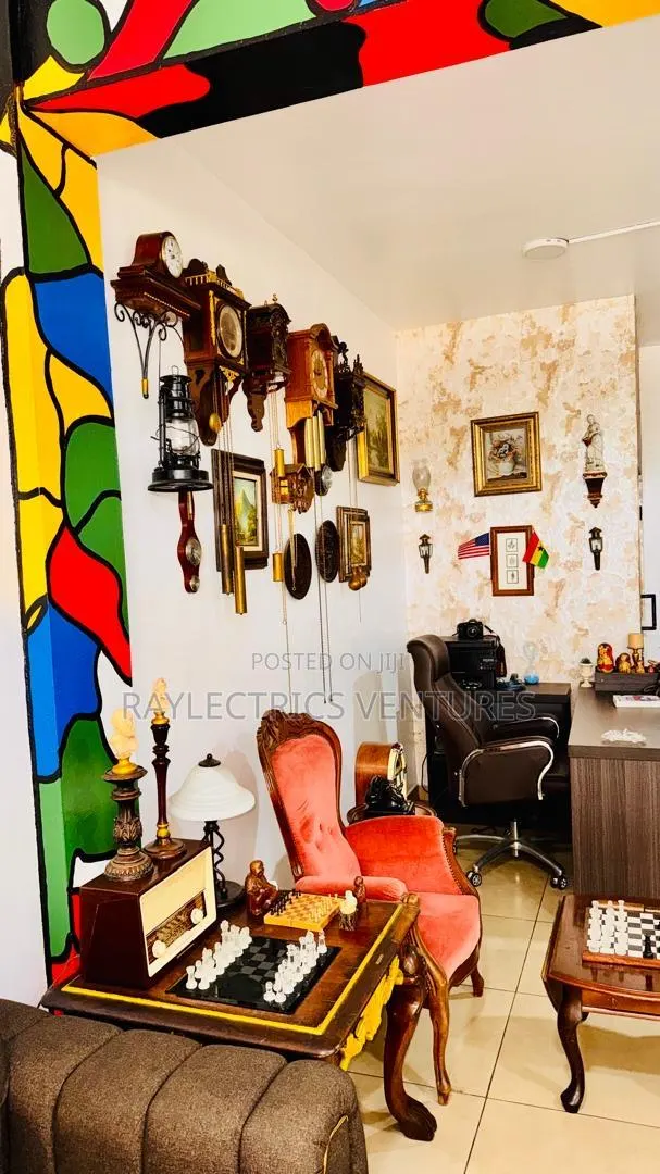 Antiques and Antiques Services · Photo 1