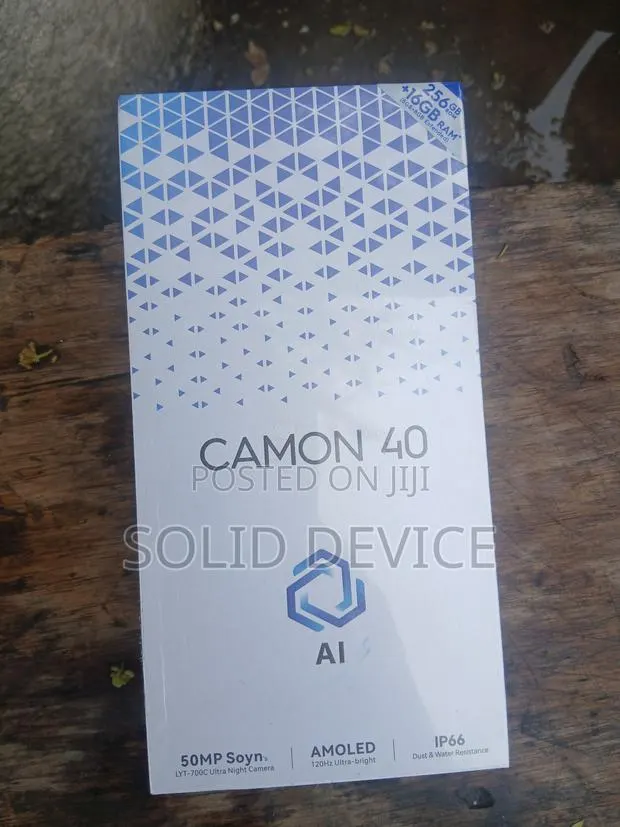 New Tecno Camon 40 256 GB Black · Photo 1