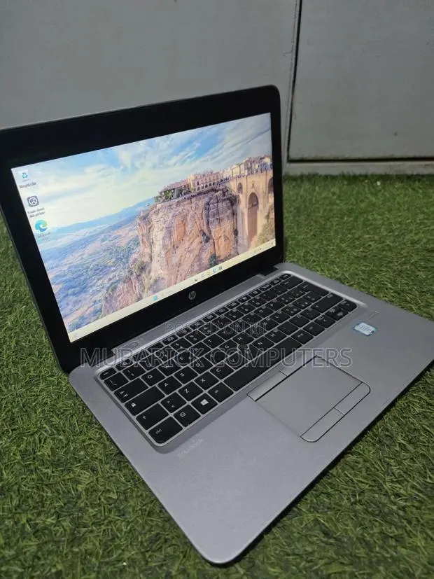 Laptop HP EliteBook 840 G3 8GB Intel Core i5 SSD 256GB · Photo 1