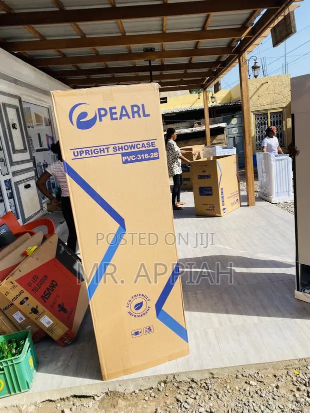 Newly in Stock Pearl PVC 316-2b 1 Door Display Fridge. · Photo 1
