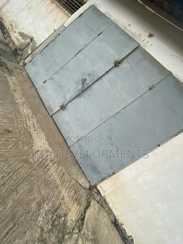 1,500 Square Meter Warehouse for Rent at Achimota Mile 7 · Photo 1