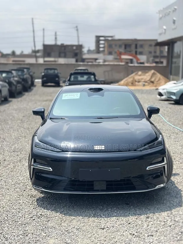 Geely Galaxy Starshine 8 2025 Black · Photo 1