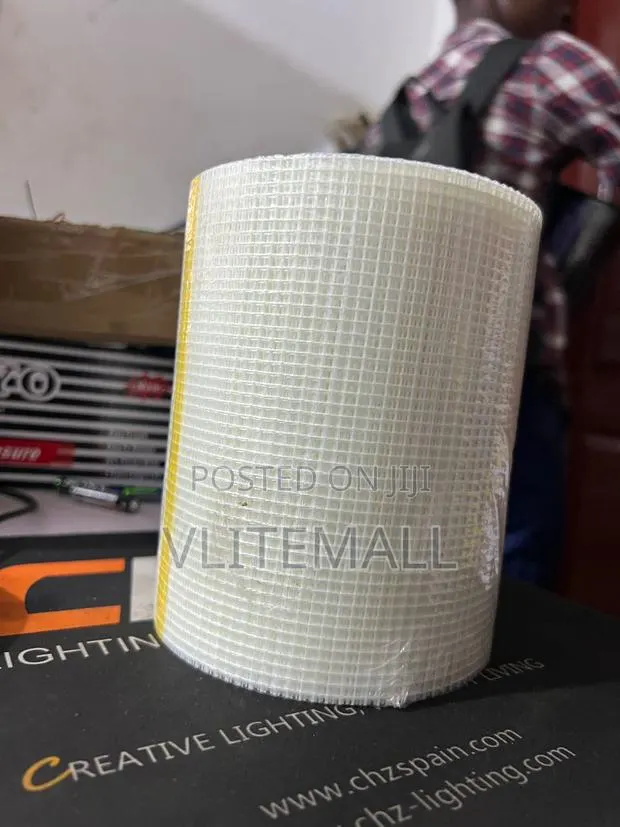 Dry Wall Self-adhesive Fiberglass Tape/Fibre 100mm*50m · Photo 1
