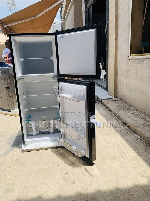Fast Chill Double Door Fridge Midea 127l Blavk · Photo 1