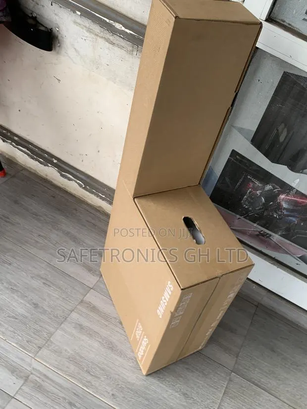 Fresh in Box Samsung Hw-B750f Bluetooth 5.1ch Soundbar · Photo 1