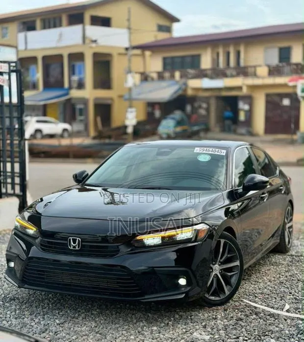 Honda Civic Touring 2022 Black · Photo 1