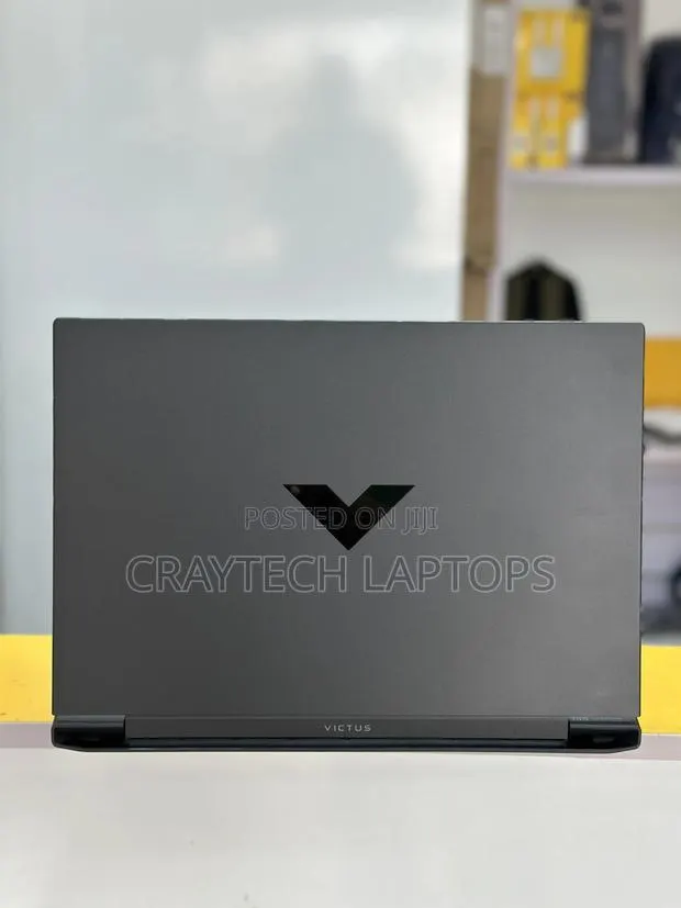 New Laptop HP Victus 15 16GB AMD Ryzen 5 SSD 512GB · Photo 1