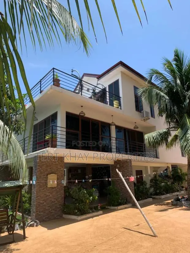 12 Bedrooms On 4 Plots Of Land For Sale At Ada · Photo 1