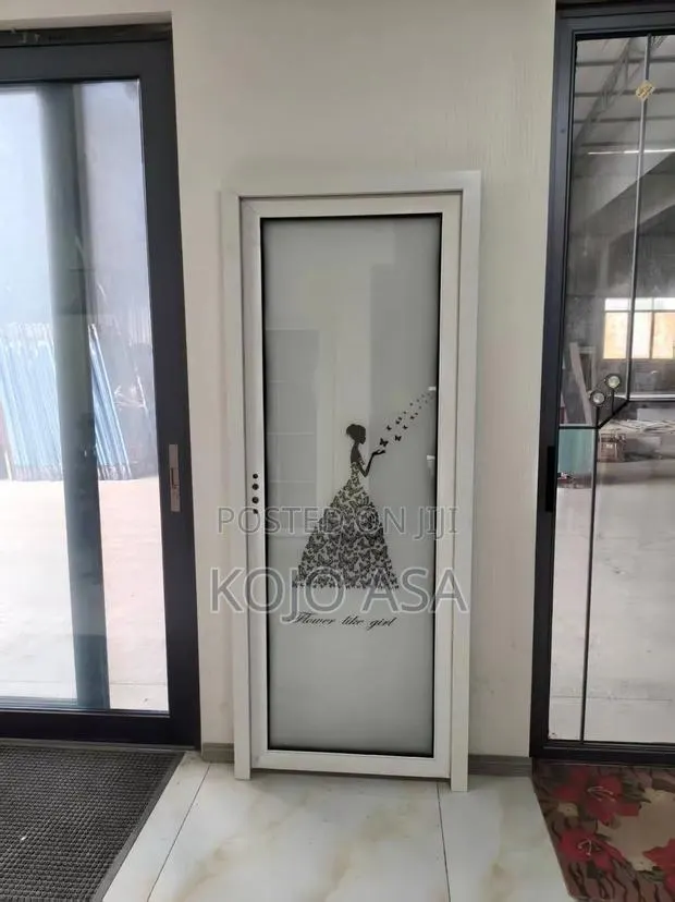 Bathroom Doors · Photo 1
