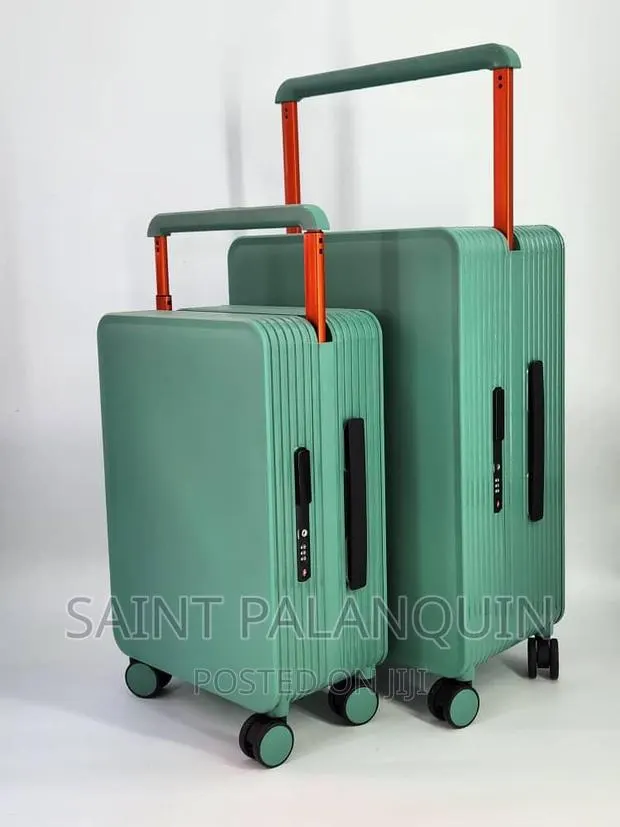 Traveling Luggages · Photo 1