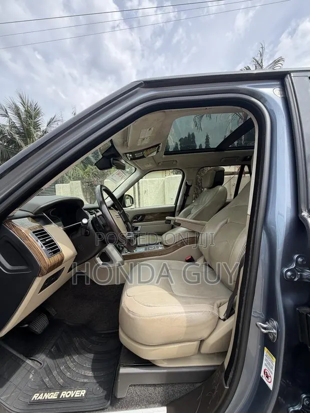 Land Rover Range Rover Vogue 2019 Blue · Photo 1
