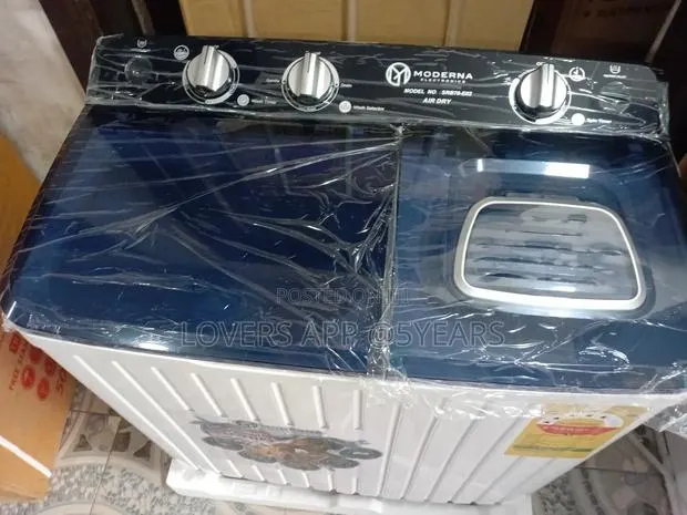 Modern 96L Twin Tub Washing Machine · Photo 1