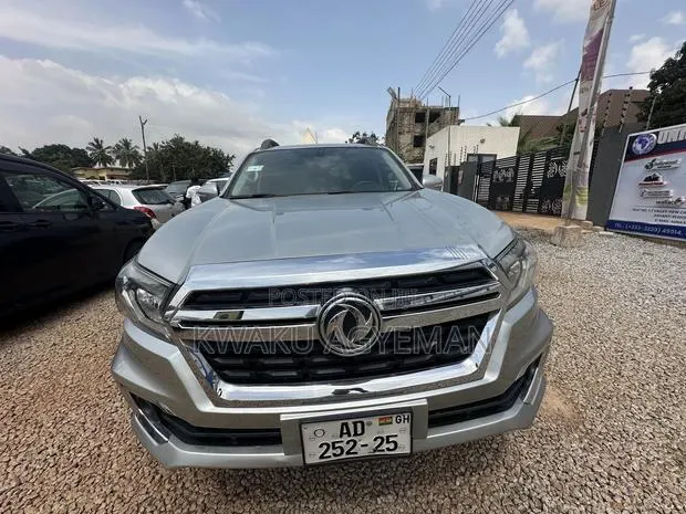 Dongfeng Nammi 01 42.3 kWh 430 Air 2025 Silver · Photo 1