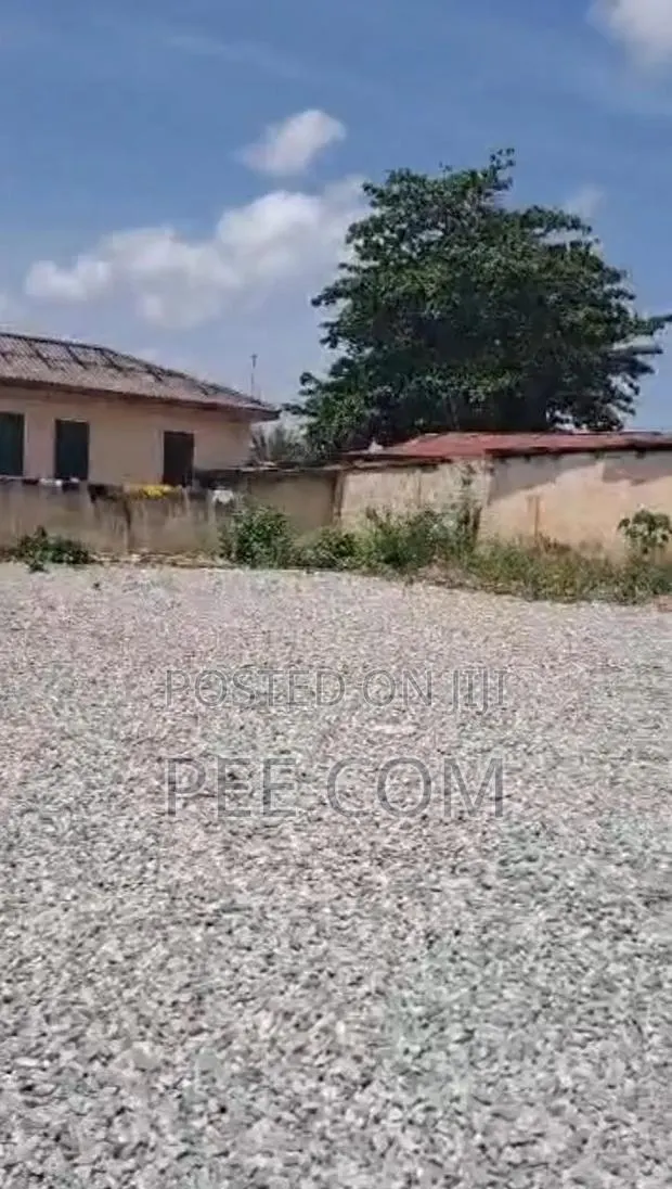Hot Sales a 0.19 Acre Land for Sale (768.903 Square Metres) Kokomlem · Photo 1