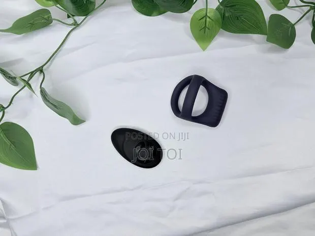 Rechargeable Cock Ring With Remote · Photo 1
