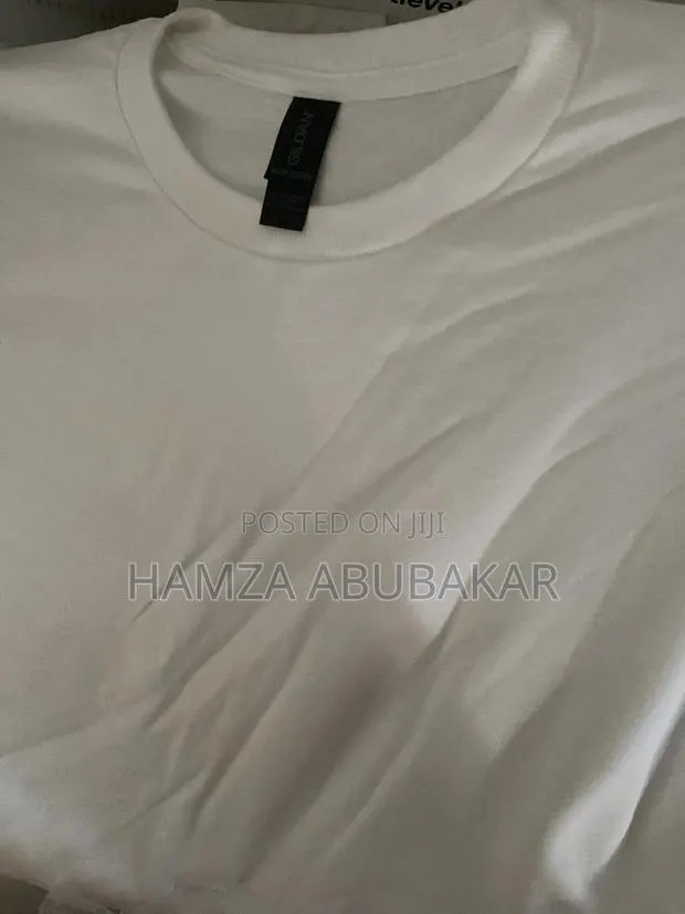 Glidan Tops /Wear · Photo 1