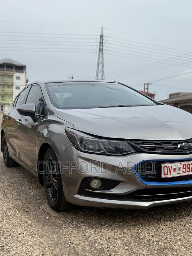 Chevrolet Cruze LT Auto 2017 Gray · Photo 1