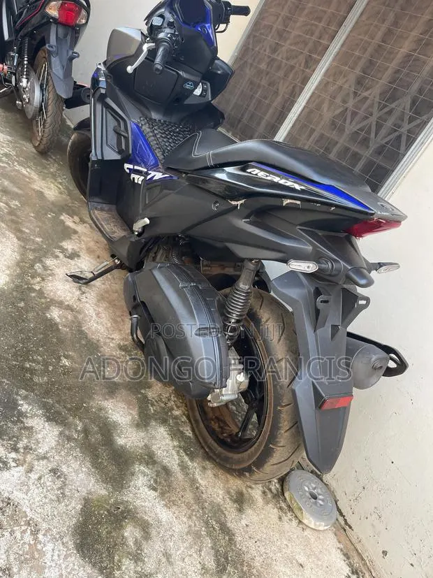 Yamaha NMAX 155 2025 Blue · Photo 1